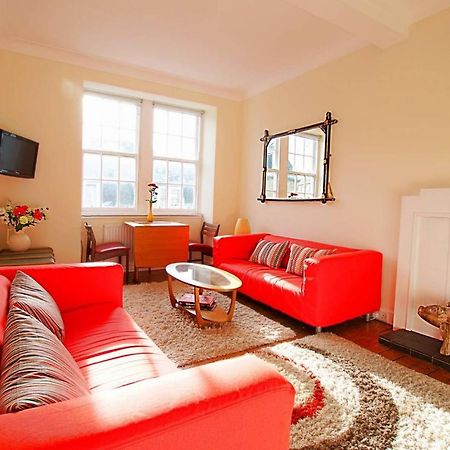 Joivy Bright Flat With Workspace In New Town EDI Exterior foto