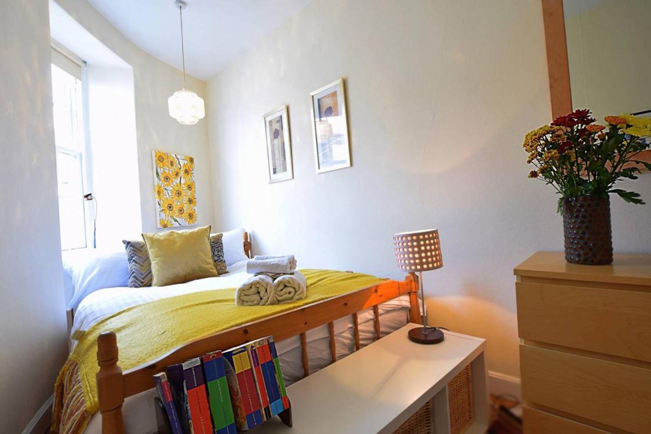 Joivy Bright Flat With Workspace In New Town EDI Exterior foto